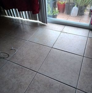 Meet your Posher, Tomas